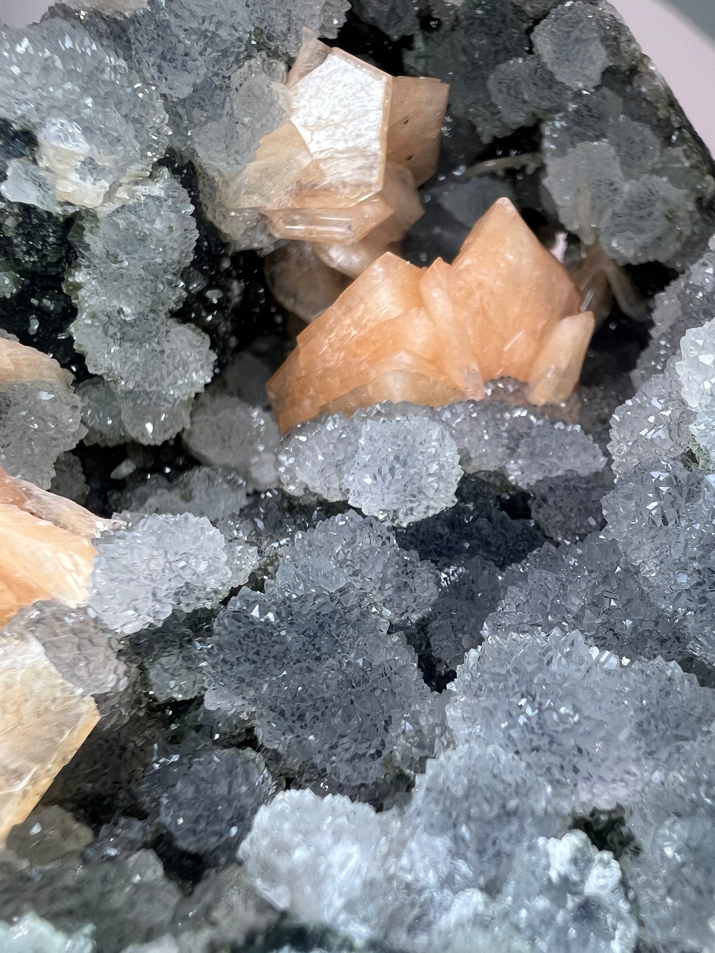 Stilbite and Chalcedony